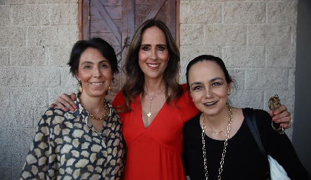  Lucía Álvarez, Adriana Pedroza y Tere Gallegos.