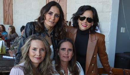  Claudia Artolózaga, Anilú Enríquez, Karina Vita y Marcela Payán.