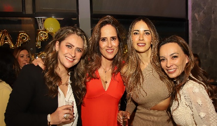  Lucía Berrones, Adriana Pedroza, Liliana Soto y Érika Ramírez.