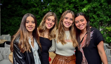  Luisa Rocha, Isabel Abella, Andrea Chávez y Ale Cedillo.