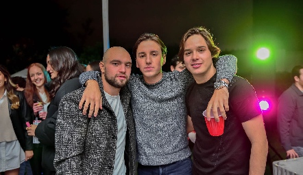  Guillermo Pizzuto, Rodrigo Navarro y Manuel Lozano.