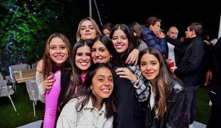  Amigas.
