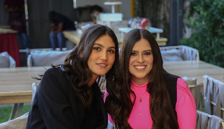  Natalia Gárate y Cassandra Nava.