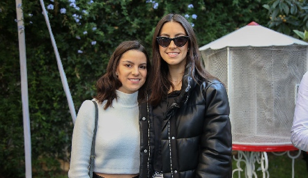  Paty Leos y Ximena Nieto.