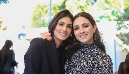  Natalia Gárate y Ana Martha Ocaña.