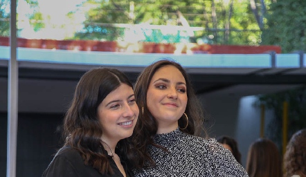  Ana Paula García y Ana Martha Ocaña.
