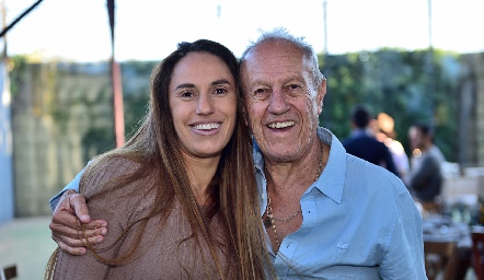 Gabriela Ramírez y Javier Ramírez.