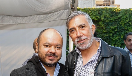  Martin Zavala y Antonio de los Santos.