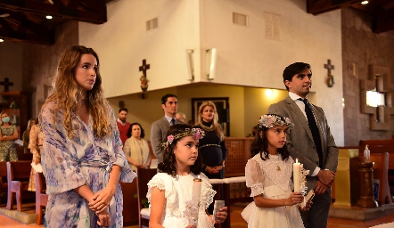Primera Comunión de Carlota y Xaviera Lebrija.