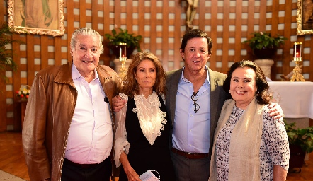 Los abuelos de Carlota y Xaviera.