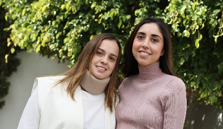  Alejandra Martínez y Andrea de la Torre.