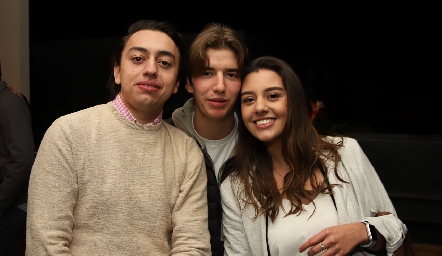  Rodrigo Padilla, Javier Hernández y Ale Padilla.