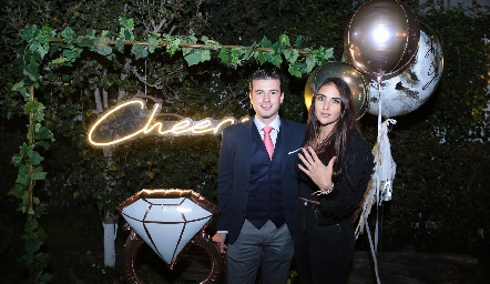  Alejandro Aranda y Andrea Rossel se comprometieron en matrimonio.