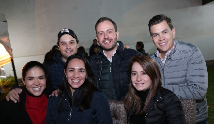  Mauricio Suarez, Gerardo Hernández, Rodrigo Rosillo, Juli Valle, Jessica Gallegos y Amaya Goñi.