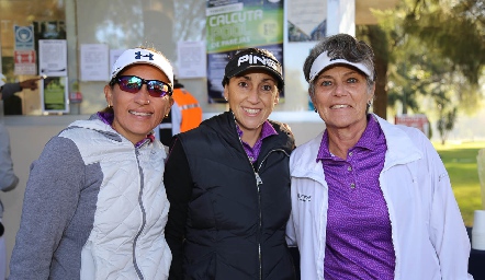  Lilian Muñoz, María Acebo y Ana Laura Azcárraga.