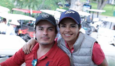  Emmanuel Meade y Mari Lupe Córdova Mendizábal.