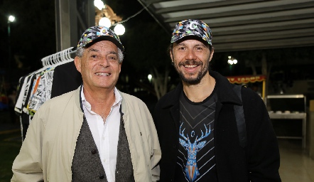  Manuel David Sánchez y Miguel Sala.