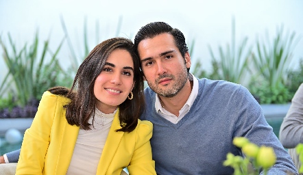  Mariana Rodríguez y José Iga.