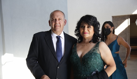  Sergio Medina y Victoria Medina.