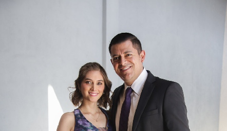  Alejandra Velázquez y René Martínez.
