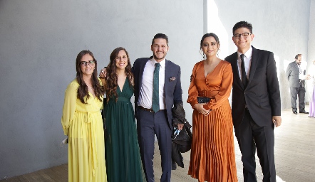  Liliana, Ana, Aldo, Paty y Jorge.