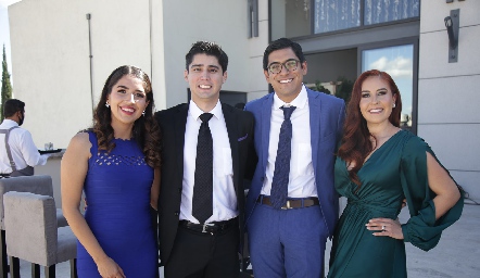  Sofía González, Raúl Cerda, Carlos Portales y Mariana Mancilla.