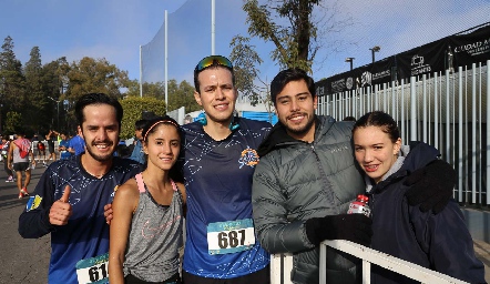  Xavo Antunes, Jimena Stevens, Gustavo Medina, David Olvera e Isabela Siller.