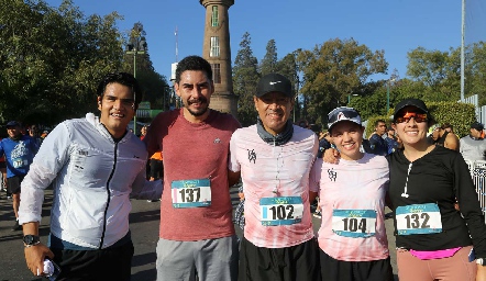  Adrián Muñoz, Andrés Azcárate, Armando Ricavar, Tere Ricavar y Montse Torres.