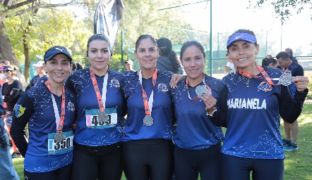  Edith de Villaseñor, Abir Dayub, Elisabetta Morales, Saide Chevaile y Marianela Villanueva.