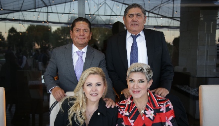  Héctor Rueda, Sergio Ambriz, Laura Cervantes y Margarita Padilla.