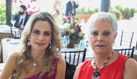  Paty Ruiz y María Elena Gordoa.