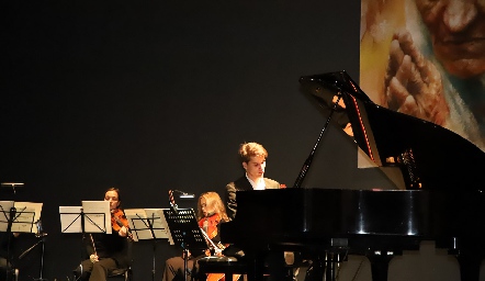  Concierto de Vladimir Petrov.