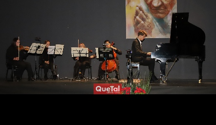  Concierto de Vladimir Petrov.