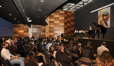  Concierto de Vladimir Petrov.