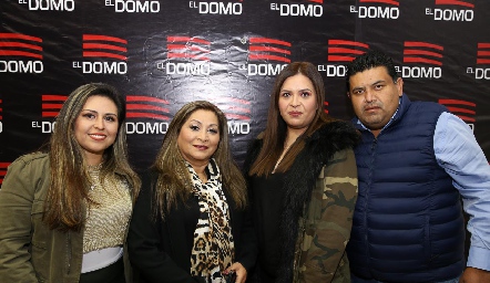  Fernanda Juárez, Carmen Villanueva, Eli Castillo y Gerardo Guevara.
