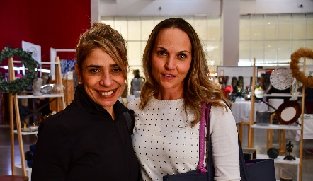 Marisol Avila y Yuya González.