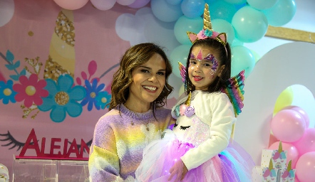  Ale con su hija Ale.
