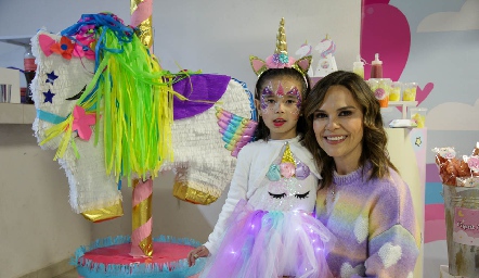 Ale Conde y Alejandra Díaz de León.