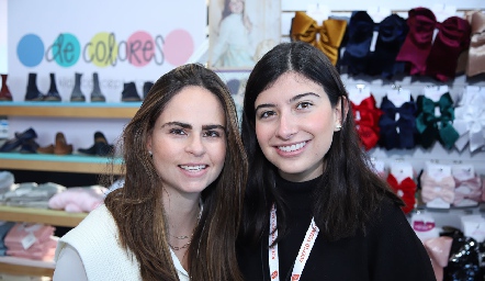  Marianne Velasco y Ana Paula García.