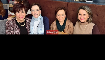 Alicia, Lucía, Silvia y María del Carmen Dibildox.