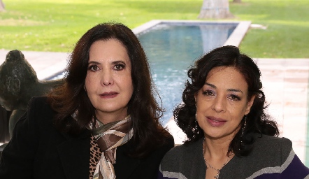  Lourdes Ramírez y Laura Fonseca.