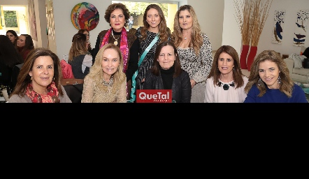  María Zendejas,  Nayelli Maya, Silvia Foyo, Martha Elena Muñiz, Adelina Lasso de la Vega, Maga Foyo, Pupi Foyo y Sigrid Werge.