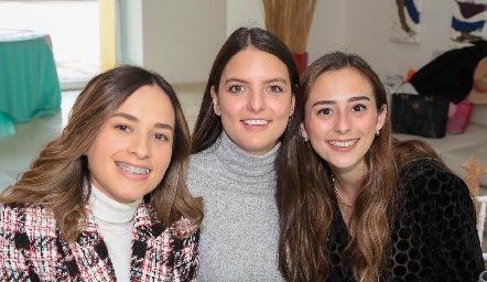  Fernanda Castro, Gabriela González y Sofía Prieto.