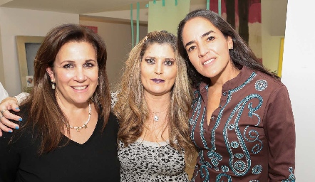  Judith Massa, Silvia Foyo y Nancy Puente.