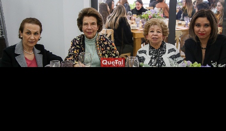  Rocío de Torre, Melita Tobías, Irma Martínez Compeán e Irma López.