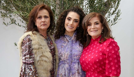  Martha Martínez, Paola Zepeda y Beatriz Rojas.
