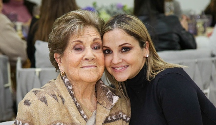  Jacqueline Echegaray y Carmen Díiez Gutiérrez.