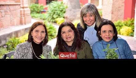 María Ofelia Sarabia, María García, Luli García y Lucía Córdoba.