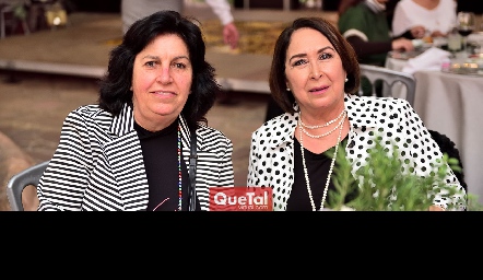 Cristina Suárez  y Luz Elena Cadena.