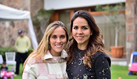 Daniela Llano y Fernanda Castillo.